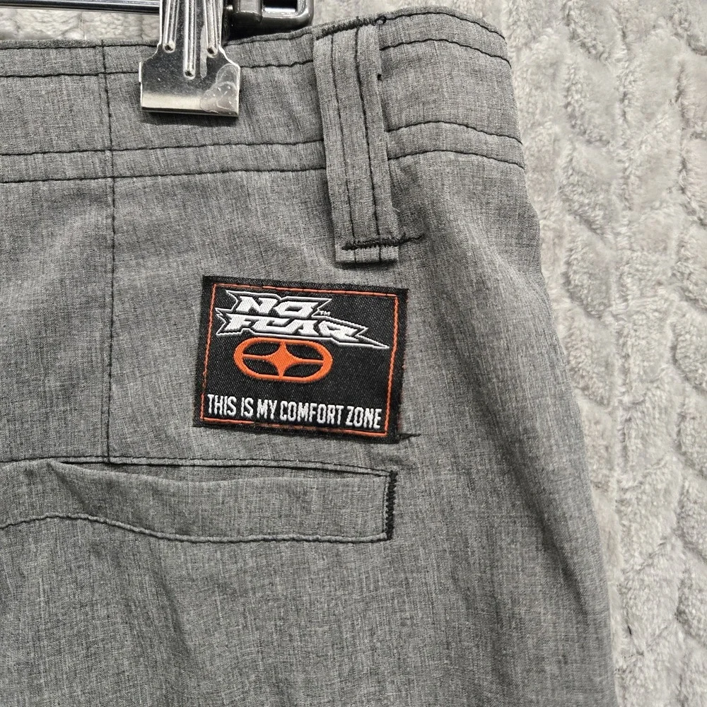 No Fear Mens Cargo Shorts Size 38 Gray Active Casual Comfort Zone 11